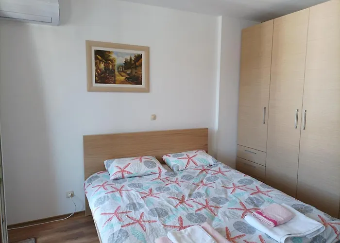 Detelina Apartment *