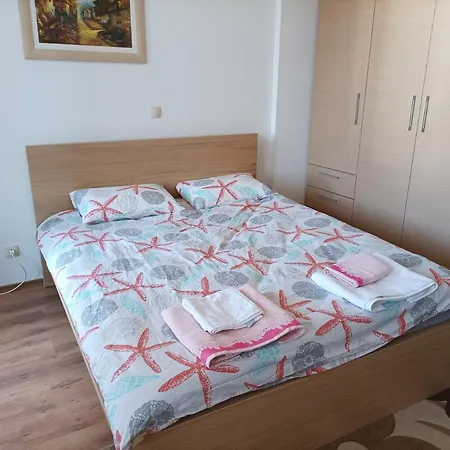 Detelina Apartment *